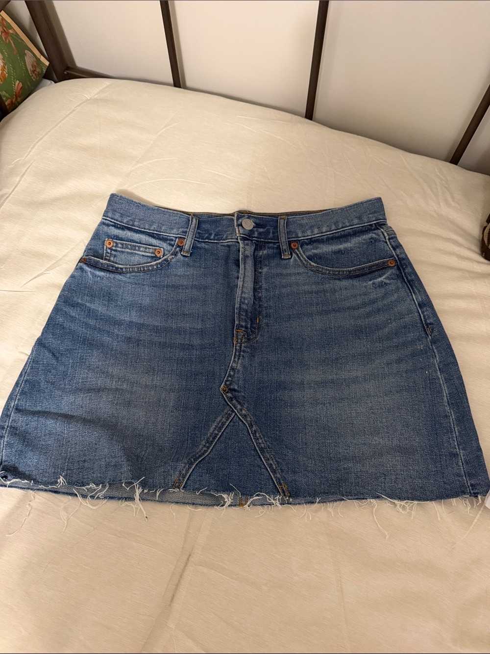 GAP Distressed Denim Mini Skirt in Blue